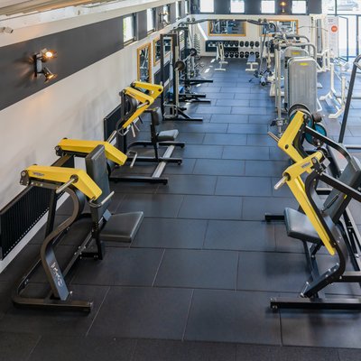 Training im Fitnessstudio SPORTSCLUB Frankfurt